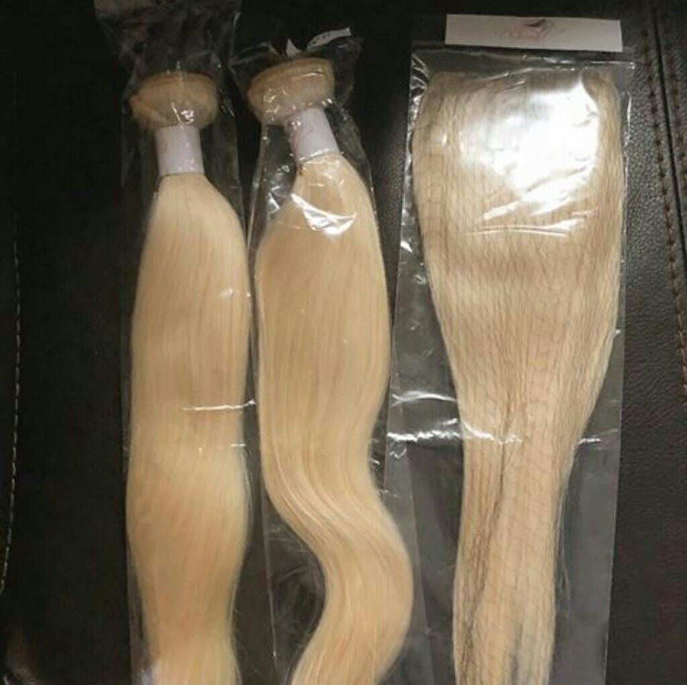 613 Blonde Hair Bundles